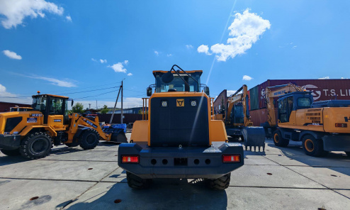 Фронтальный погрузчик HZM XC36D